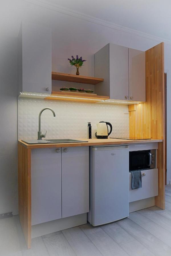 Iwona Pokoje Apartamenty Карвиа Екстериор снимка