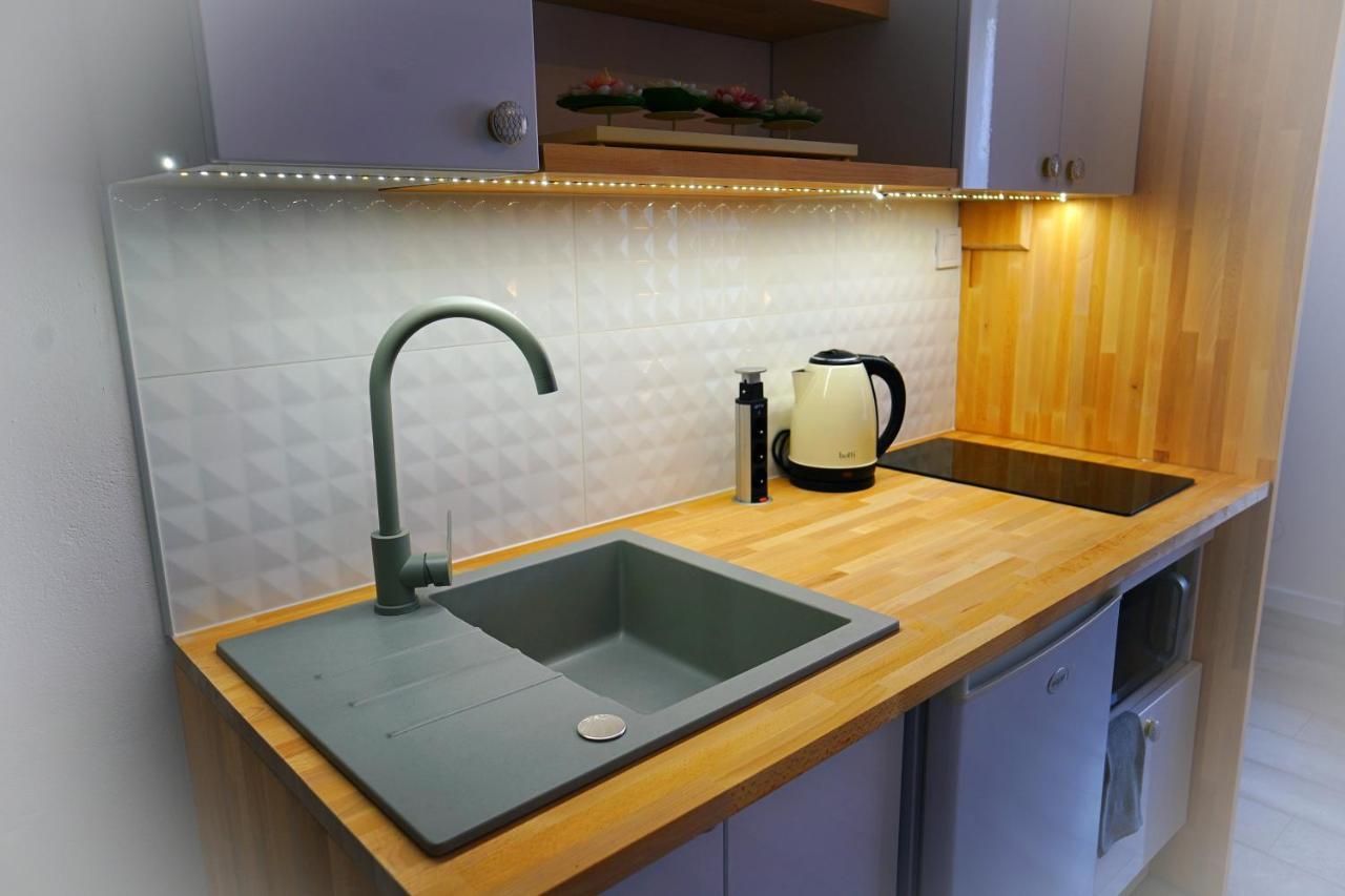 Iwona Pokoje Apartamenty Карвиа Екстериор снимка